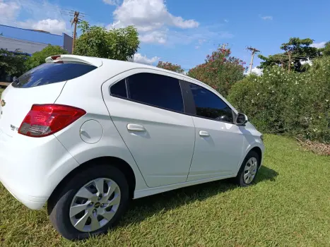 CHEVROLET Onix Hatch 1.4 4P FLEX LT, Foto 6