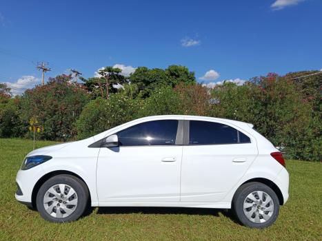 CHEVROLET Onix Hatch 1.4 4P FLEX LT, Foto 3