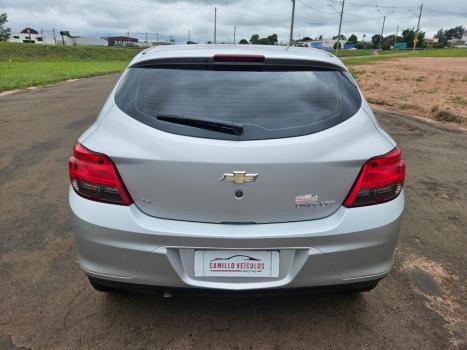 CHEVROLET Onix Hatch 1.4 4P FLEX LTZ, Foto 3