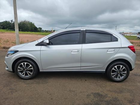 CHEVROLET Onix Hatch 1.4 4P FLEX LTZ, Foto 6