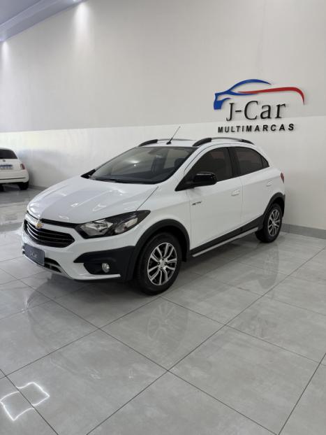 CHEVROLET Onix Hatch 1.4 4P FLEX ACTIV AUTOM�TICO, Foto 3