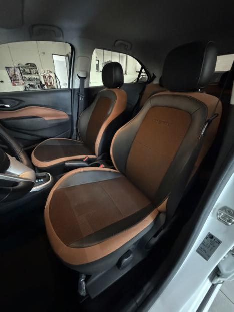 CHEVROLET Onix Hatch 1.4 4P FLEX ACTIV AUTOM�TICO, Foto 8