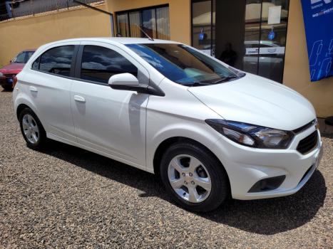 CHEVROLET Onix Hatch 1.4 4P FLEX LT, Foto 2