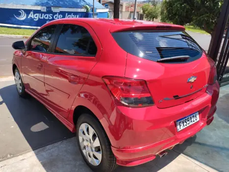 CHEVROLET Onix Hatch 1.4 4P FLEX LT, Foto 5