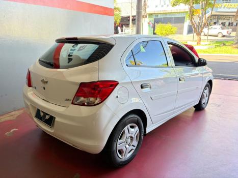 CHEVROLET Onix Hatch 1.0 4P FLEX JOY, Foto 4