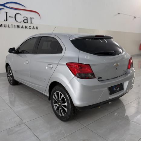 CHEVROLET Onix Hatch 1.4 4P FLEX LTZ, Foto 4