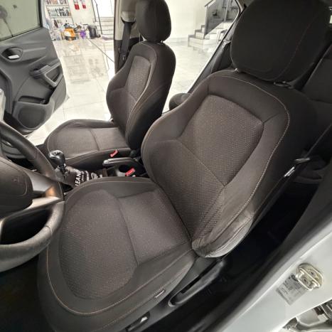 CHEVROLET Onix Hatch 1.4 4P FLEX LTZ, Foto 9