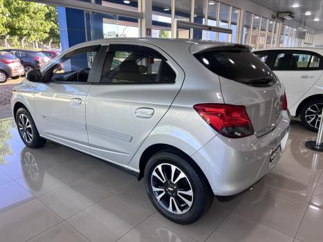 CHEVROLET Onix Hatch 1.4 4P FLEX LTZ, Foto 5