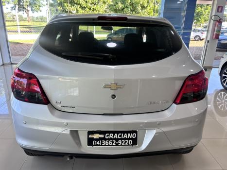 CHEVROLET Onix Hatch 1.4 4P FLEX LTZ, Foto 6