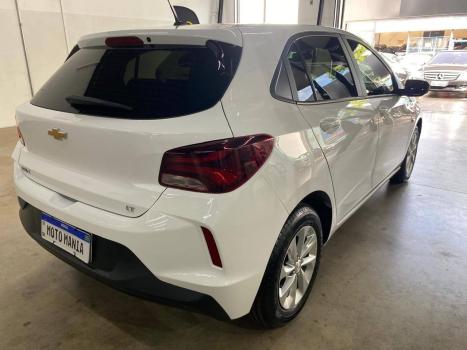 CHEVROLET Onix Hatch 1.0 12V 4P FLEX LT TURBO, Foto 16