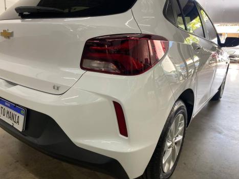 CHEVROLET Onix Hatch 1.0 12V 4P FLEX LT TURBO, Foto 17