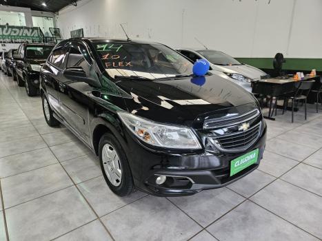 CHEVROLET Onix Hatch 1.0 4P FLEX LT, Foto 4
