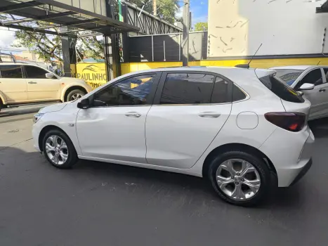 CHEVROLET Onix Hatch 1.0 12V 4P FLEX PREMIER TURBO AUTOM�TICO, Foto 13