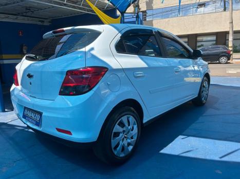 CHEVROLET Onix Hatch 1.4 4P FLEX LT, Foto 12