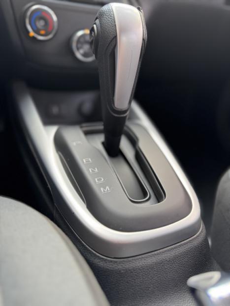 CHEVROLET Onix Hatch 1.4 4P FLEX ACTIV AUTOM�TICO, Foto 3