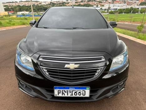 CHEVROLET Onix Hatch 1.4 4P FLEX LTZ, Foto 2