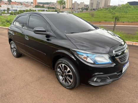 CHEVROLET Onix Hatch 1.4 4P FLEX LTZ, Foto 3