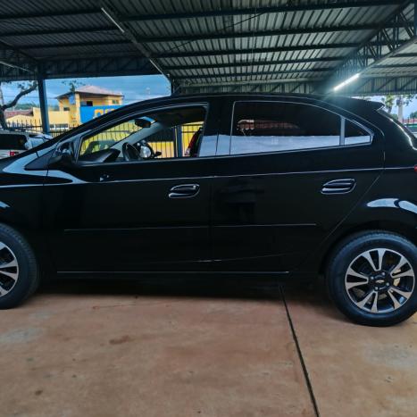 CHEVROLET Onix Hatch 1.4 4P FLEX LTZ AUTOM�TICO, Foto 4