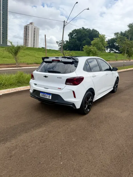 CHEVROLET Onix Hatch 1.0 12V 4P FLEX RS TURBO AUTOM�TICO, Foto 5