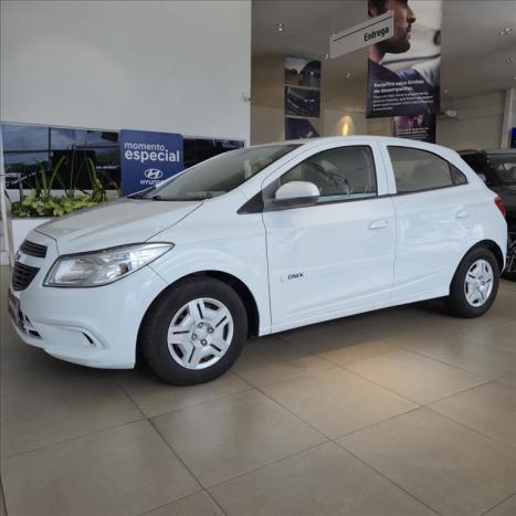 CHEVROLET Onix Hatch 1.0 4P FLEX JOY, Foto 3