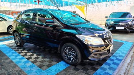 CHEVROLET Onix Hatch 1.0 4P FLEX LT, Foto 2