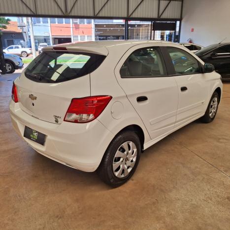 CHEVROLET Onix Hatch 1.0 4P FLEX LS, Foto 4