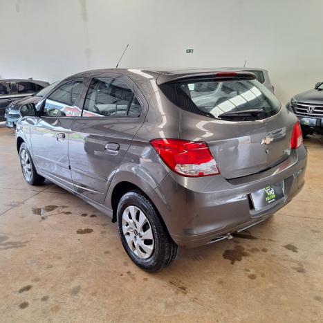 CHEVROLET Onix Hatch 1.0 4P FLEX LT, Foto 9