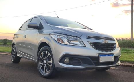 CHEVROLET Onix Hatch 1.0 4P FLEX LT, Foto 9