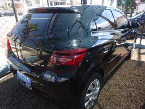 CHEVROLET Onix Hatch 1.4 4P FLEX LT, Foto 6