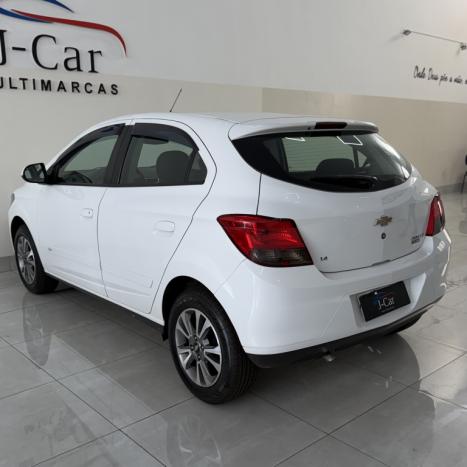 CHEVROLET Onix Hatch 1.4 4P FLEX LT, Foto 4