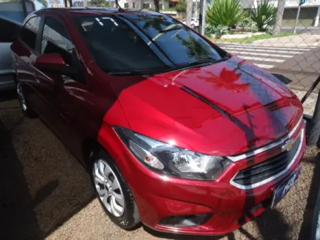 CHEVROLET Onix Hatch 1.4 4P FLEX LT, Foto 2