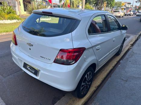 CHEVROLET Onix Hatch 1.4 4P FLEX LTZ, Foto 2