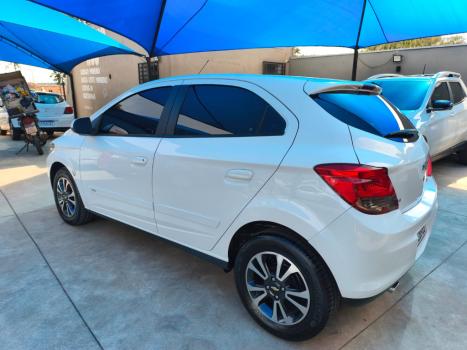 CHEVROLET Onix Hatch 1.4 4P FLEX LTZ, Foto 2