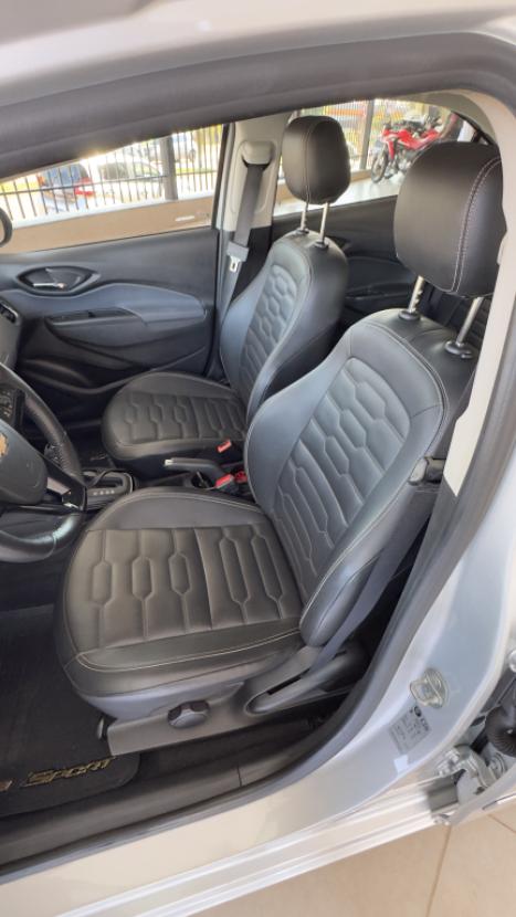 CHEVROLET Onix Hatch 1.4 4P FLEX LTZ AUTOM�TICO, Foto 4