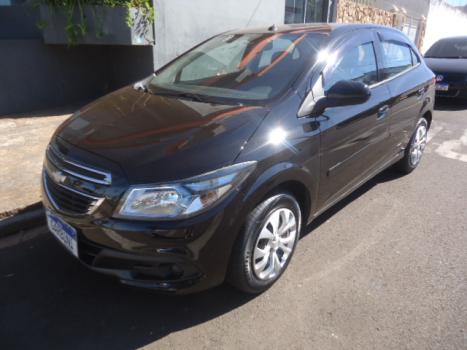 CHEVROLET Onix Hatch 1.4 4P FLEX LT, Foto 1