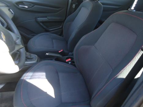 CHEVROLET Onix Hatch 1.4 4P FLEX LT, Foto 3