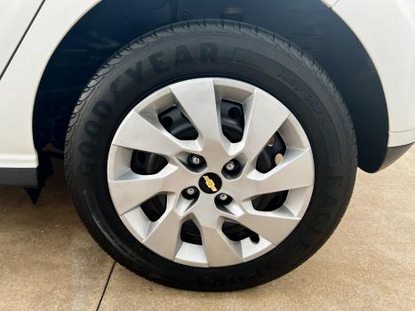 CHEVROLET Onix Hatch 1.4 4P FLEX LT, Foto 8