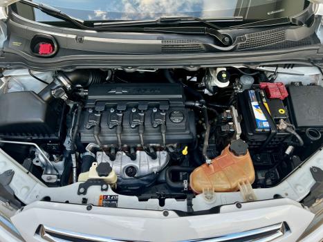 CHEVROLET Onix Hatch 1.4 4P FLEX LT, Foto 9