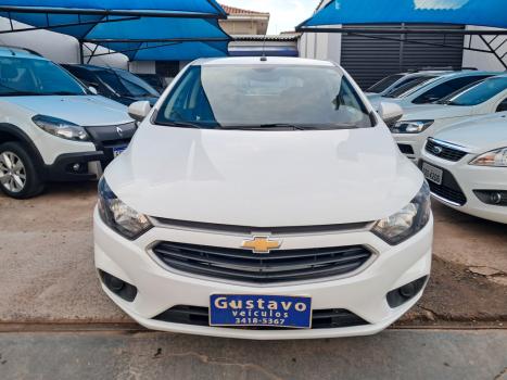 CHEVROLET Onix Hatch 1.0 4P FLEX LT, Foto 2