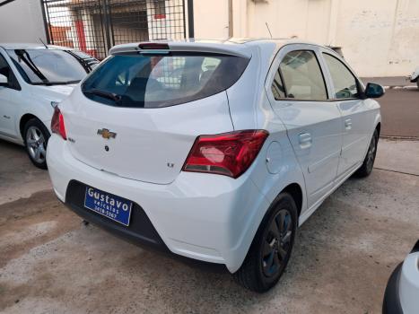 CHEVROLET Onix Hatch 1.0 4P FLEX LT, Foto 4