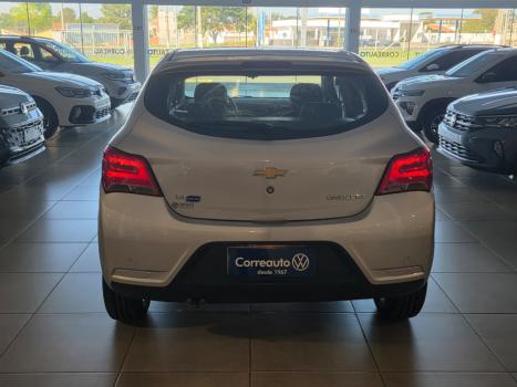 CHEVROLET Onix Hatch 1.4 4P FLEX LT, Foto 6