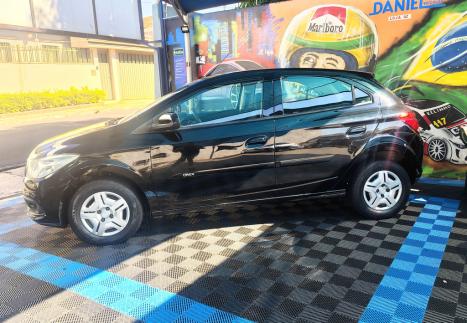 CHEVROLET Onix Hatch 1.0 4P FLEX LT, Foto 1