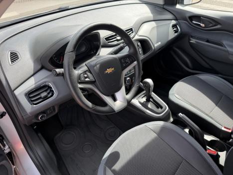 CHEVROLET Onix Hatch 1.4 4P FLEX ACTIV AUTOM�TICO, Foto 11
