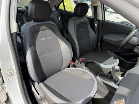 CHEVROLET Onix Hatch 1.4 4P FLEX ACTIV AUTOM�TICO, Foto 16
