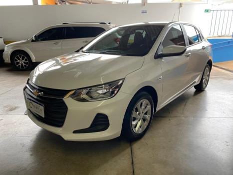 CHEVROLET Onix Hatch 1.0 4P FLEX LT2, Foto 3