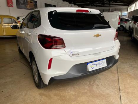 CHEVROLET Onix Hatch 1.0 4P FLEX LT2, Foto 4