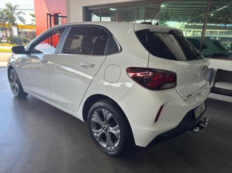 CHEVROLET Onix Hatch 1.0 12V 4P FLEX PREMIER TURBO AUTOM�TICO, Foto 3