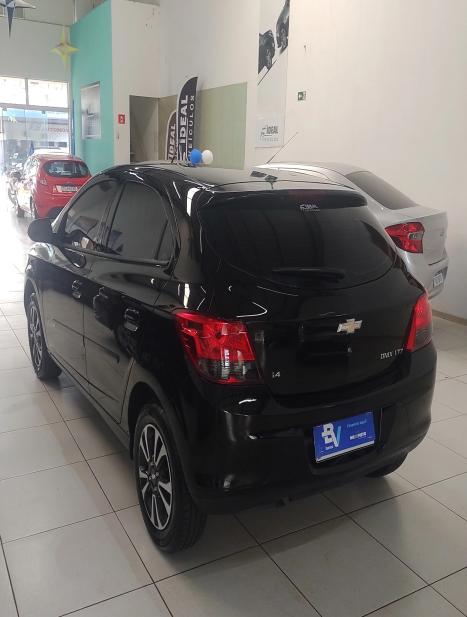 CHEVROLET Onix Hatch 1.4 4P FLEX LTZ, Foto 3
