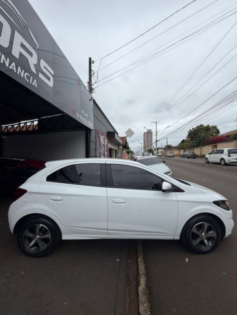 CHEVROLET Onix Hatch 1.4 4P FLEX LTZ AUTOM�TICO, Foto 8