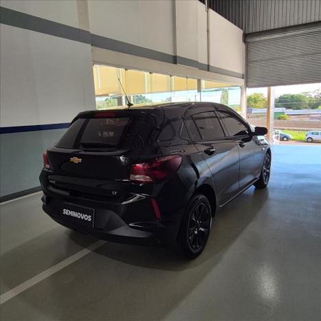 CHEVROLET Onix Hatch 1.0 4P FLEX LT, Foto 4